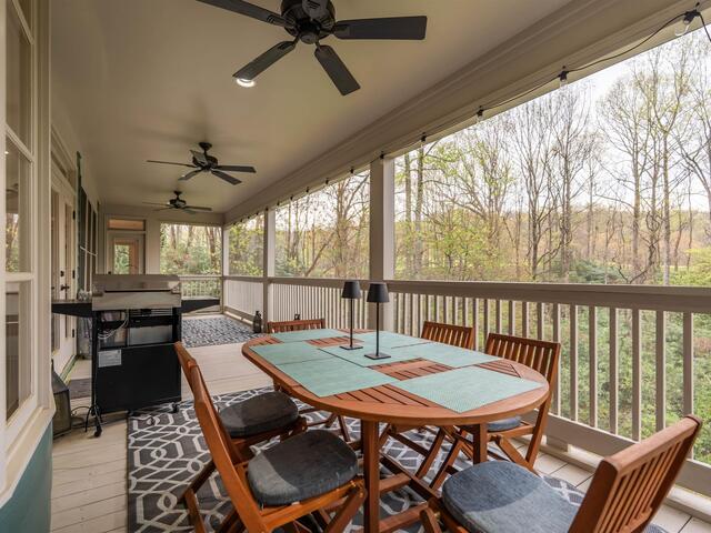 Photo of 8 Rustic Court