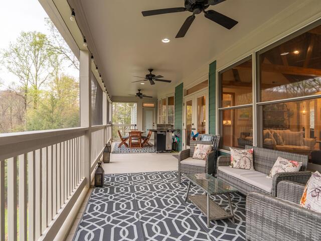 Photo of 8 Rustic Court