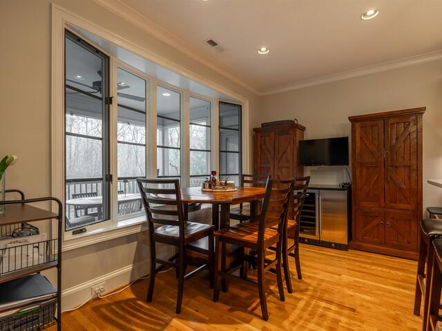 Photo of 8 Rustic Court