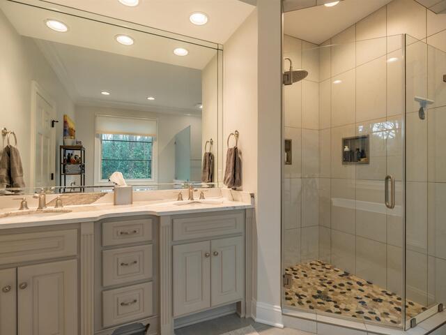 Photo of 8 Rustic Court