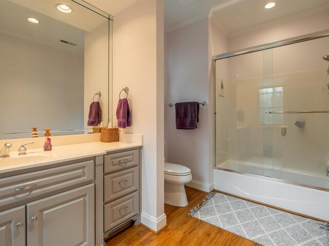 Photo of 8 Rustic Court