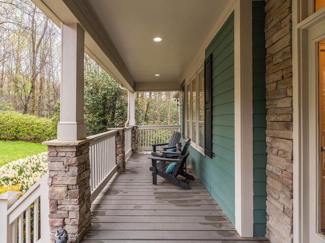 Photo of 8 Rustic Court