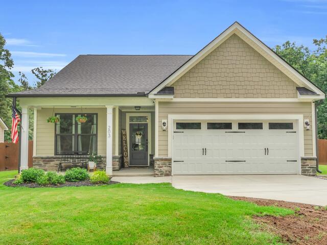 Photo of 203 Kennedy Lane