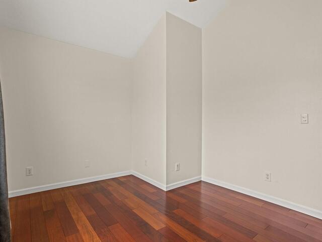 Photo of 124 Summer Hill Road