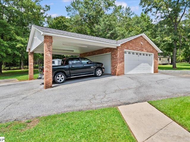 Photo of 107 Hidden Hill Road