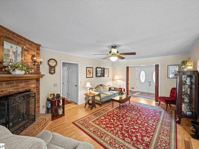 Photo of 107 Hidden Hill Road