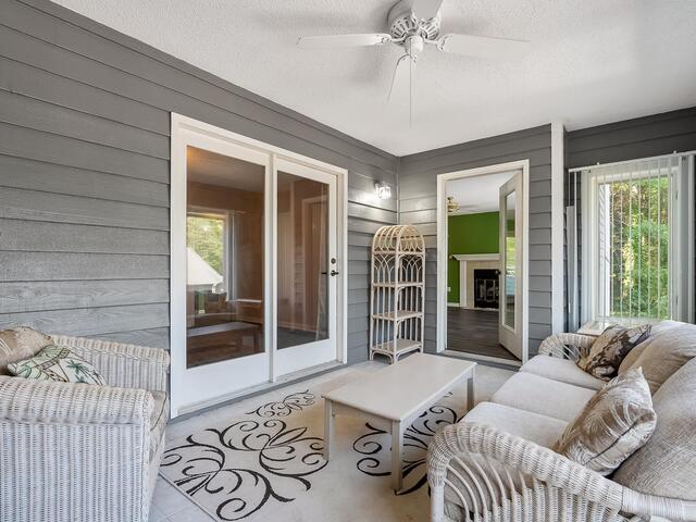 Photo of 905 Northlake Drive