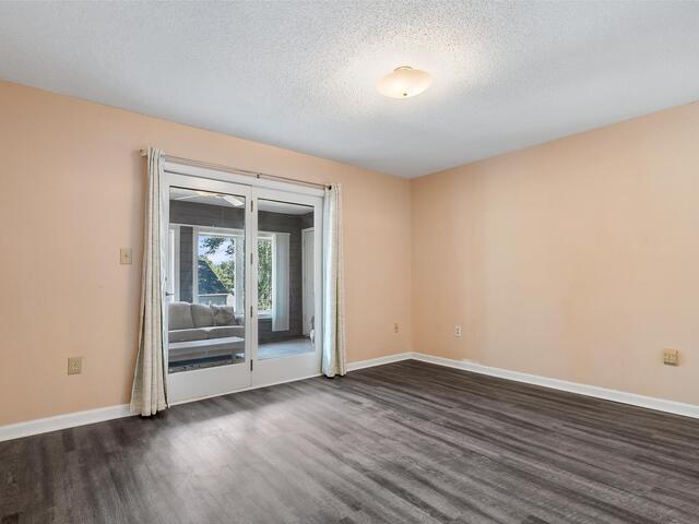 Photo of 905 Northlake Drive