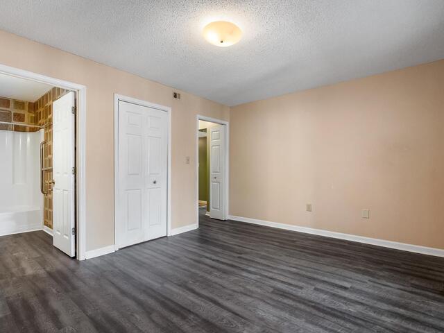 Photo of 905 Northlake Drive