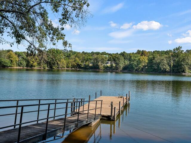 Photo of 905 Northlake Drive