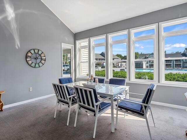 Photo of 905 Northlake Drive