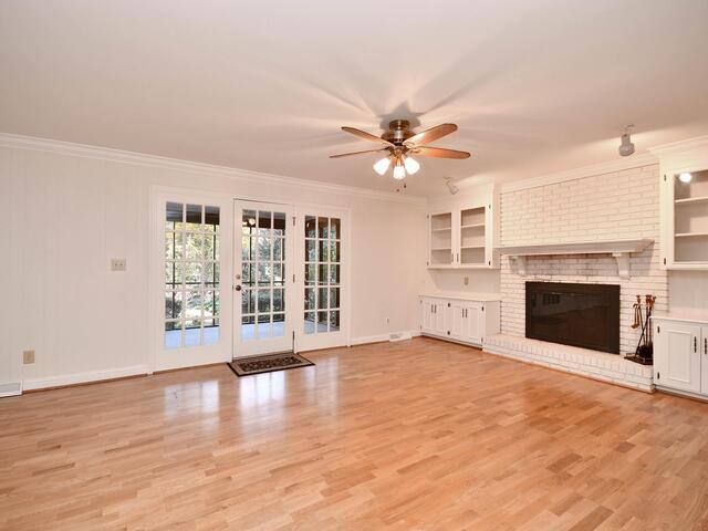 Photo of 301 Sagramore Lane