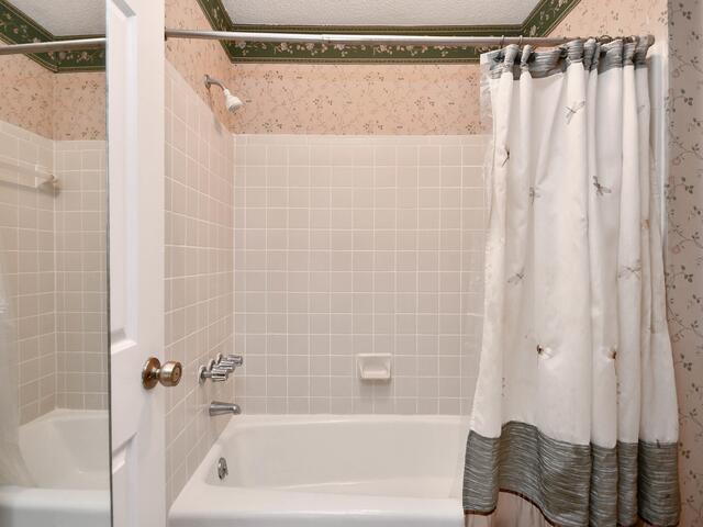 Photo of 301 Sagramore Lane