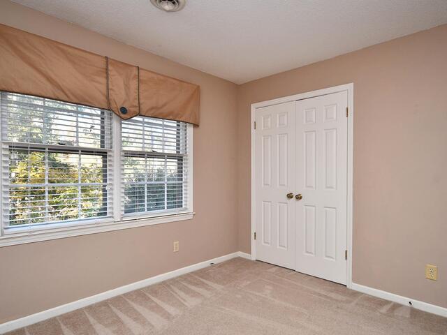 Photo of 301 Sagramore Lane