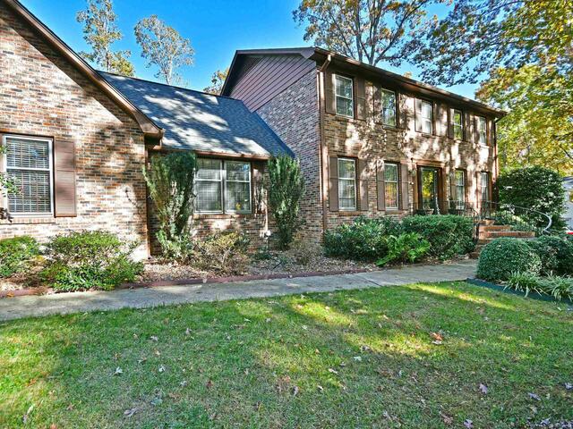 Photo of 301 Sagramore Lane