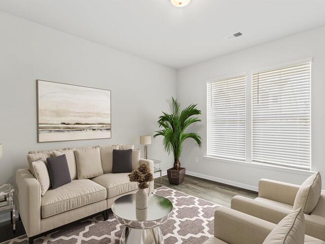 Photo of 811 Maridian Street