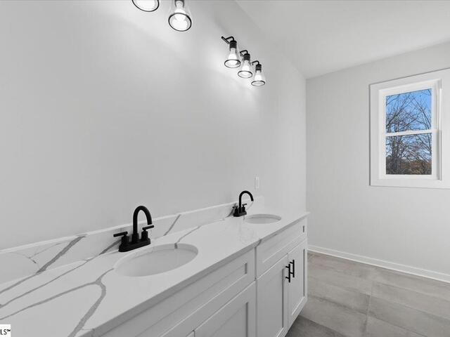 Photo of 209 Springdale Avenue