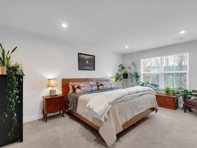 Photo of 418 Erbosco Drive