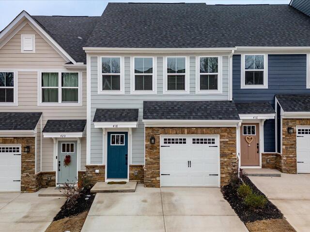 Photo of 418 Erbosco Drive