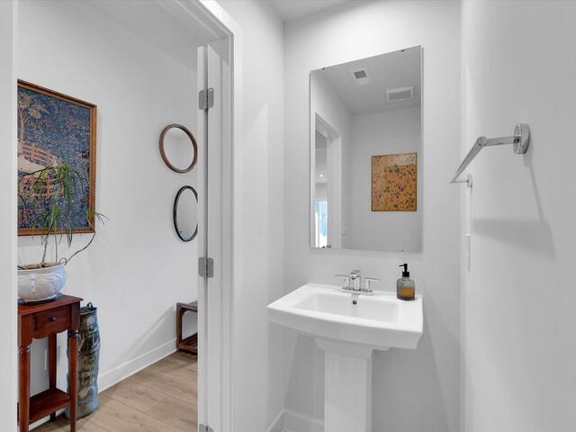 Photo of 418 Erbosco Drive