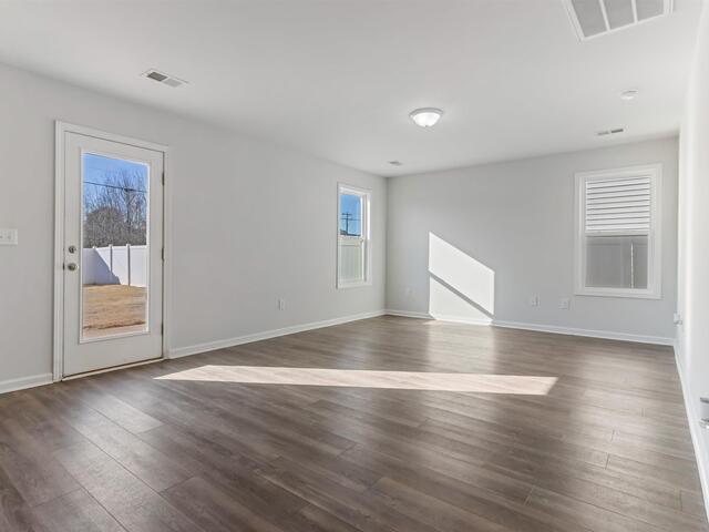 Photo of 464 Grantham Court