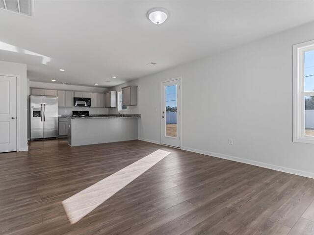 Photo of 464 Grantham Court