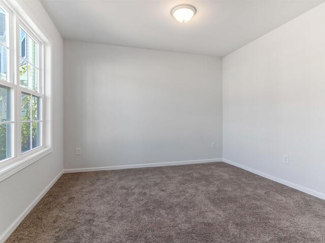 Photo of 464 Grantham Court