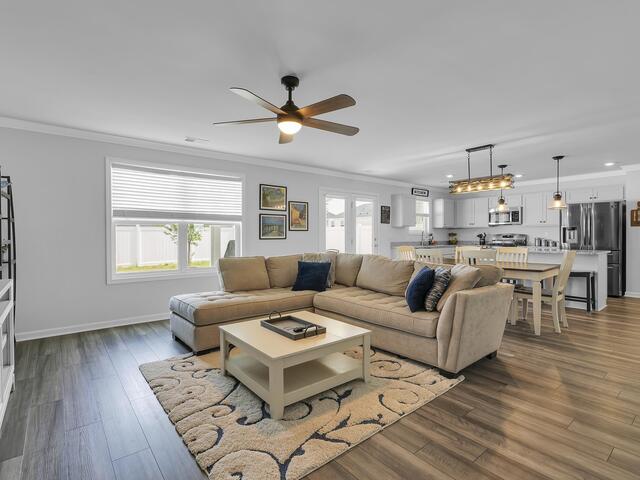 Photo of 7210 New Harmony Way