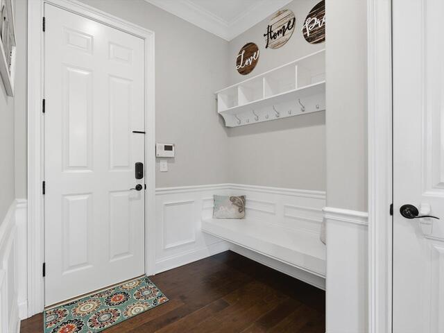 Photo of 20 Quiet Creek Court
