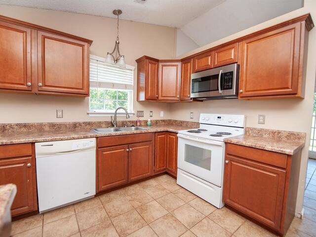 Photo of 575 Mountainview Road