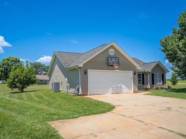 Photo of 575 Mountainview Road