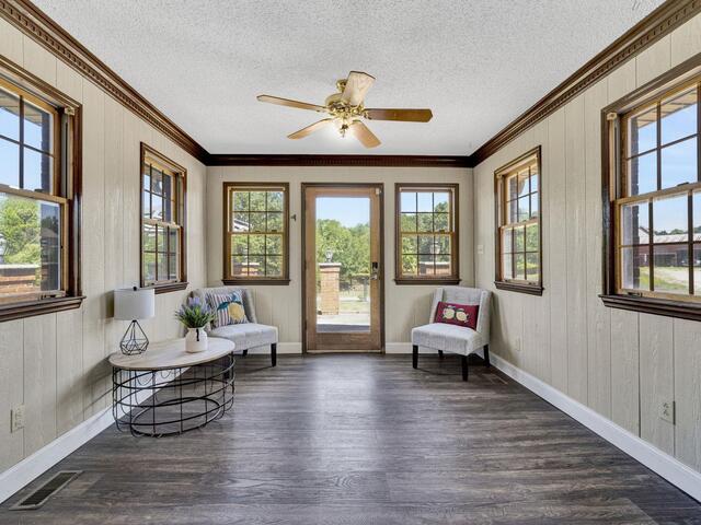 Photo of 206 Taylor Road