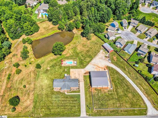 Photo of 206 Taylor Road