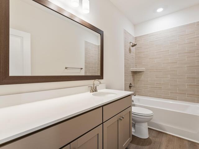 Photo of 110 Lakeside Drive