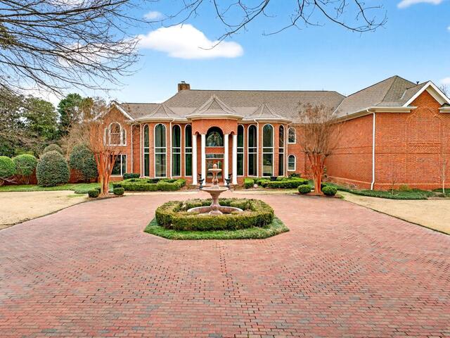 Photo of 101 Tuscany Way