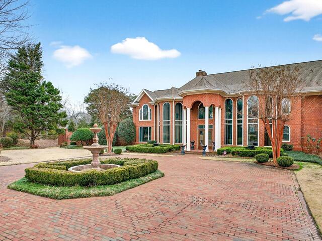 Photo of 101 Tuscany Way