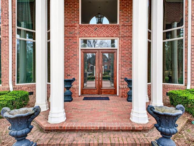 Photo of 101 Tuscany Way