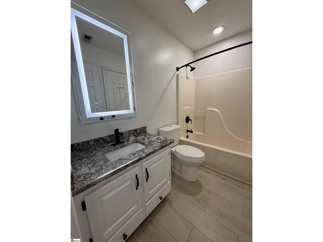 Photo of 27 Montford