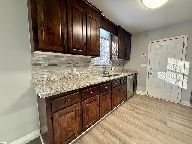 Photo of 27 Montford