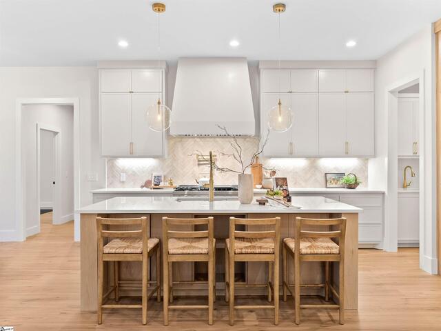 Photo of 3364 Fairview Road