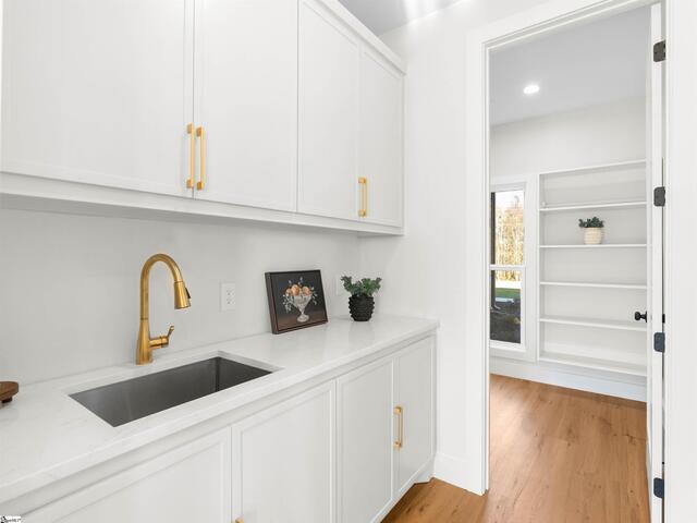 Photo of 3364 Fairview Road