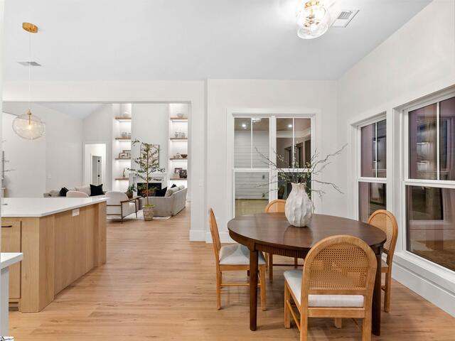 Photo of 3364 Fairview Road