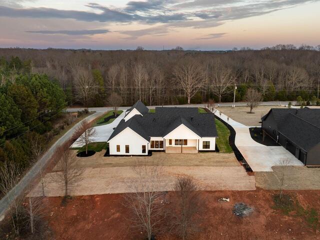 Photo of 3364 Fairview Road