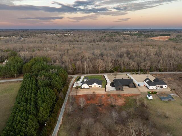 Photo of 3364 Fairview Road