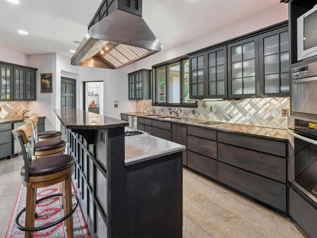 Photo of 380 Montagu Drive
