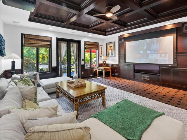 Photo of 380 Montagu Drive