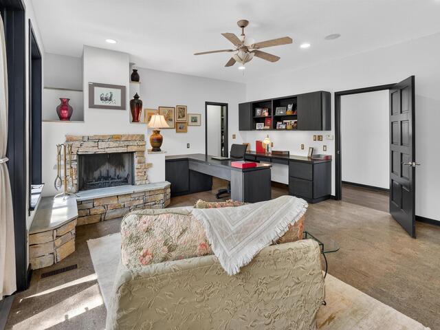 Photo of 380 Montagu Drive