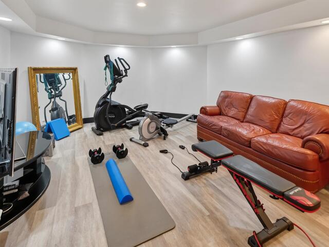Photo of 380 Montagu Drive
