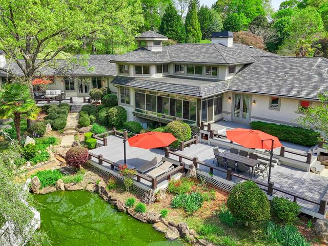 Photo of 380 Montagu Drive