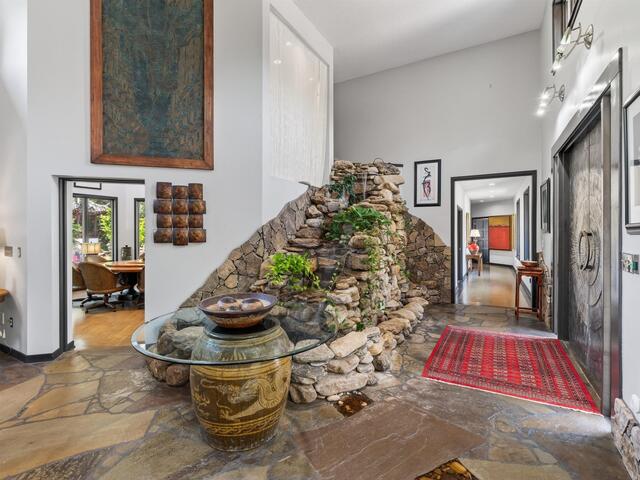 Photo of 380 Montagu Drive